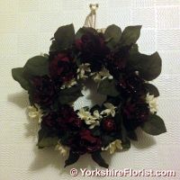 roses hydrangea Christmas wreath